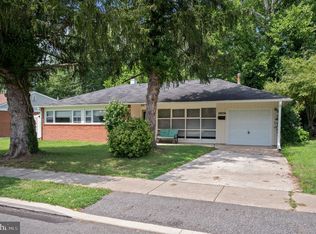 2929 Stoney Creek Rd, Norristown, PA 19401