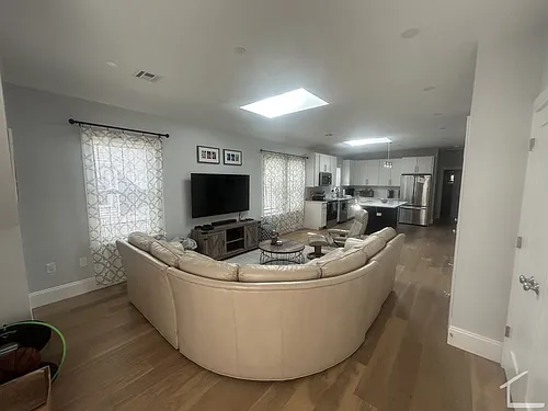 55 Fairbanks St #3 Photo 1