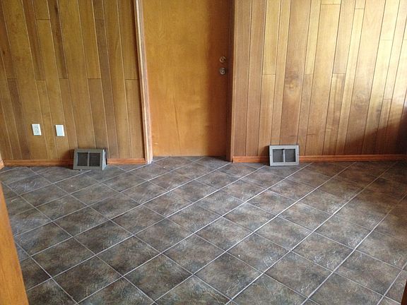 MUD ROOM