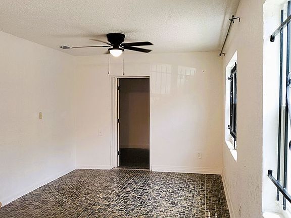 3rd image of 2527 Orchard St Unit A