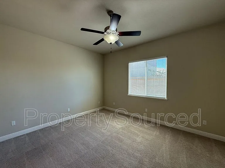1428 Nascimento St — Photo 12