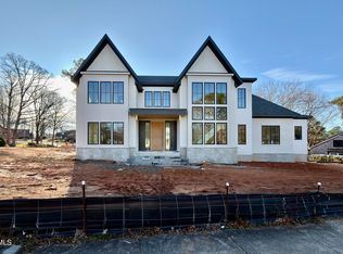 7917 S Bridgewater Ct, Raleigh, NC 27615