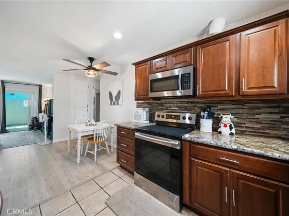 1550 S Maple St Unit 8, Escondido, CA 92025