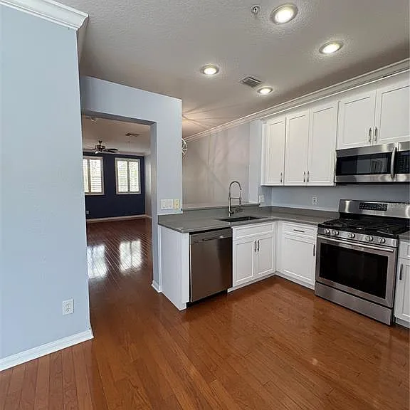 1407 Harbour Walk Rd — Photo 15