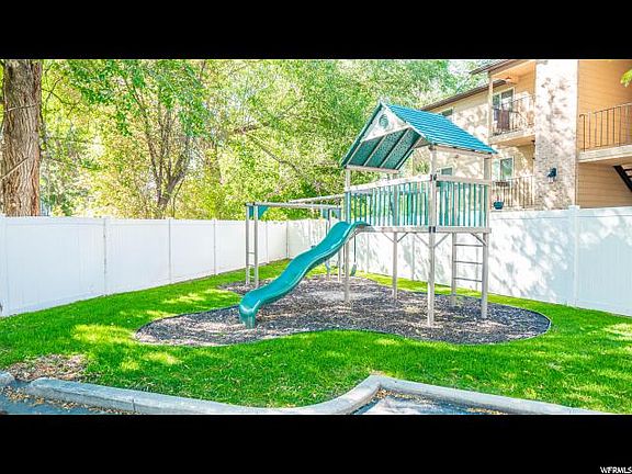 4th image of 823 E Arnecia Ct Unit 11