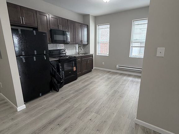 3rd image of 537 W Olney Ave #2