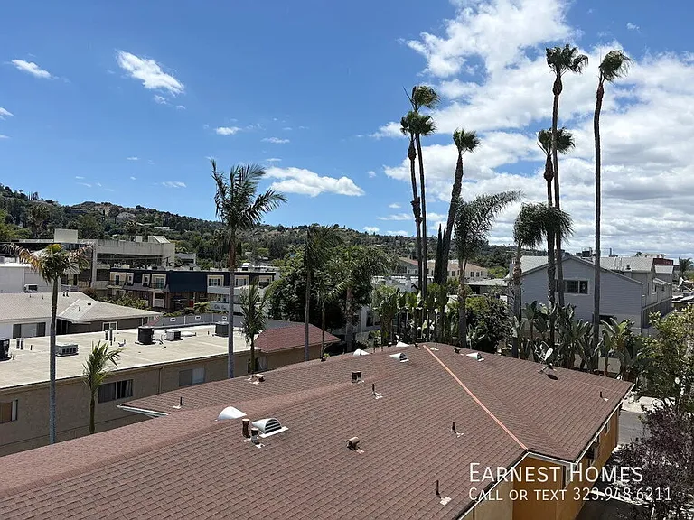 4348 Mammoth Ave #303 — Photo 29