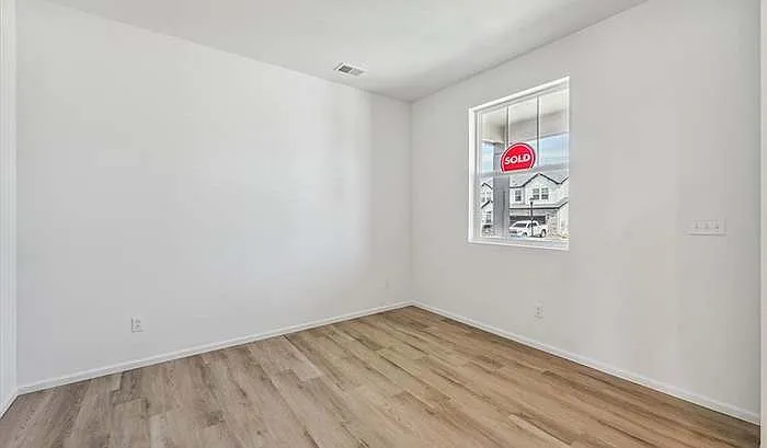 4180 Satinwood Dr — Photo 4