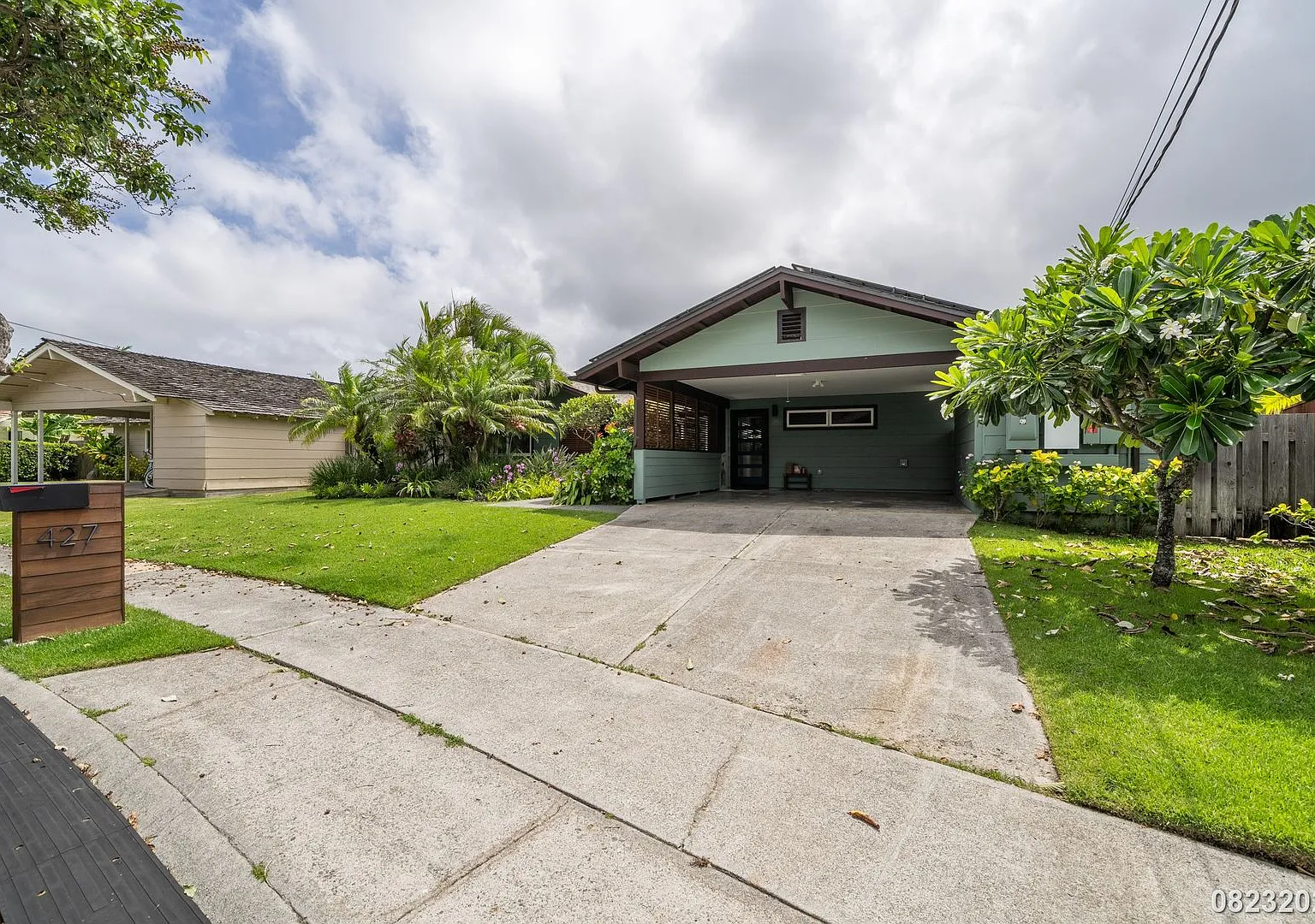 $9,195 / 3br 3ba 1,816 Sf Private Executive Kailua Home With Spa, Pv & Battery Backup | Available... — Photo 1