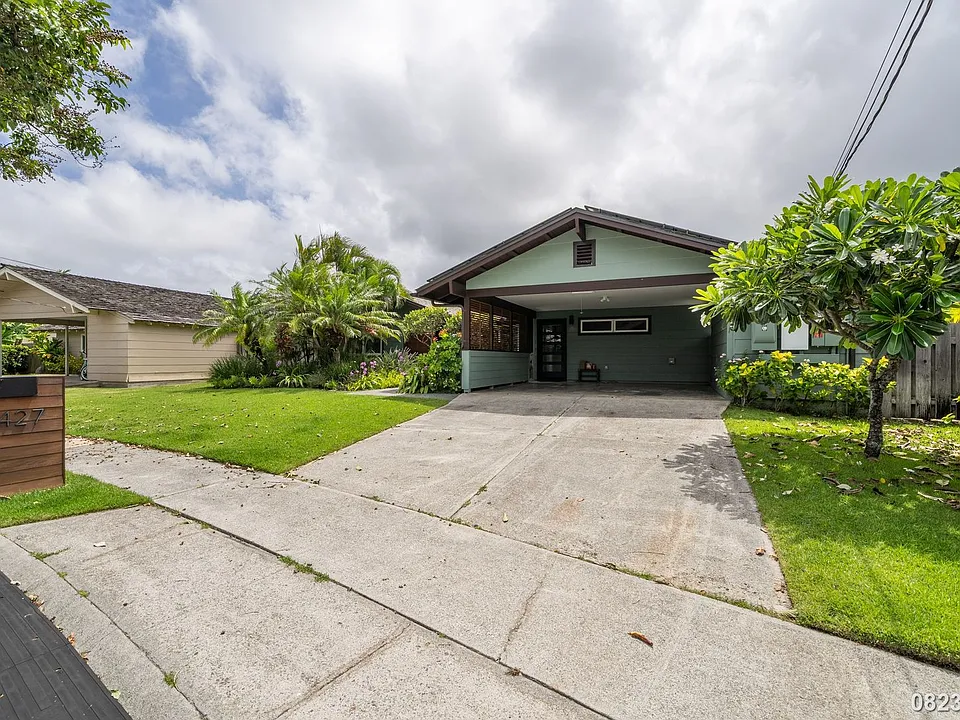 427 Akoakoa Pl