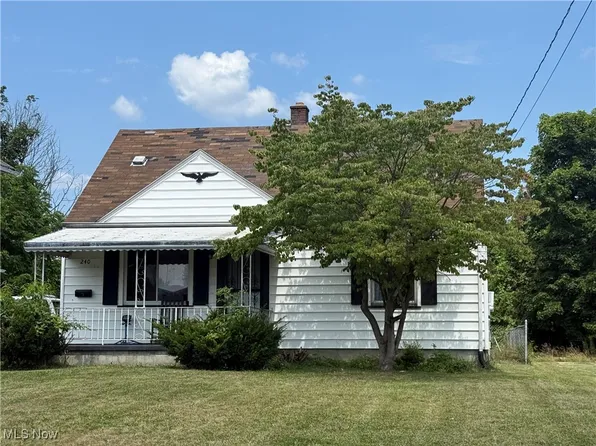 240 E Laclede Ave, Youngstown, OH 44507