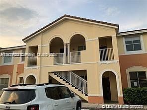 4th image of 1692 SE 29th Ct Unit 200