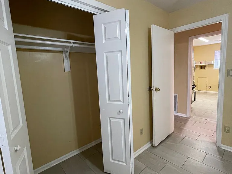 716 Persimmon Pass — Photo 22