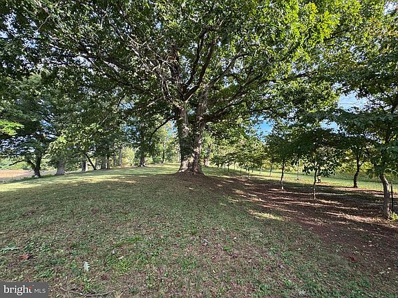 4th image of 164 Garretts Mill Rd