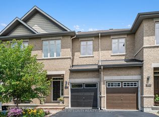 563 Remnor Ave, Ottawa, ON K2T 0A5