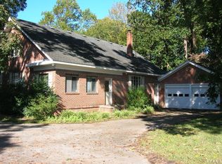 946 Body Rd, Elizabeth City, NC 27909