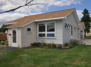 304 W 13th St, Traverse City, MI