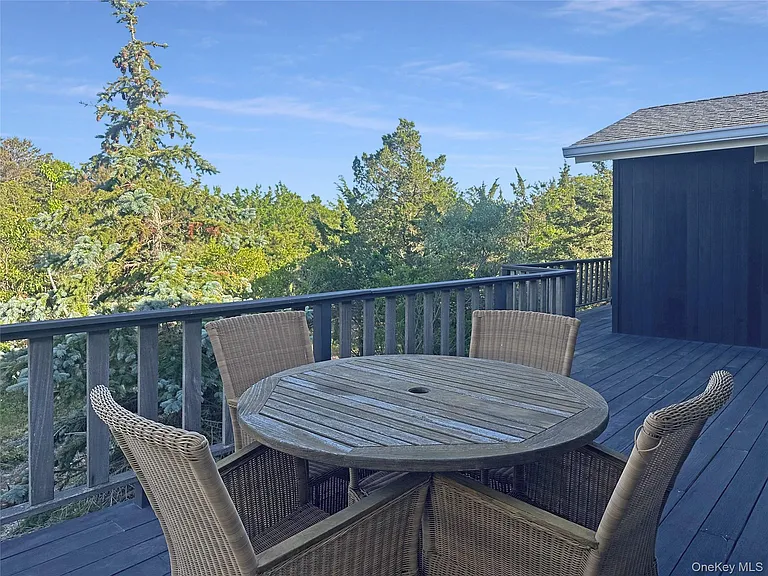 1225 Leeton Dr — Photo 17