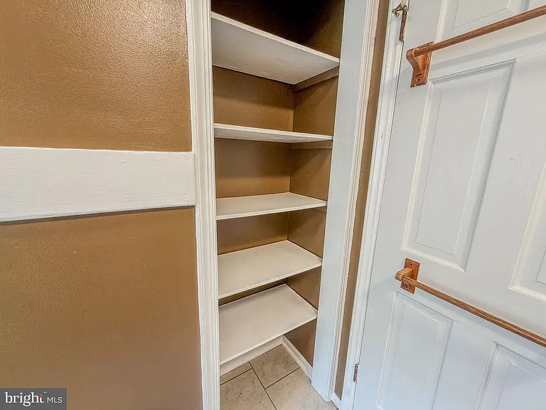 11 Hickory Ln — Photo 48