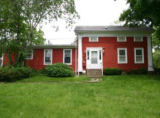 11900 Rushton Rd, South Lyon, MI 48178