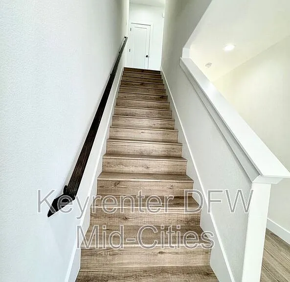 7327 Uloho Way — Photo 3