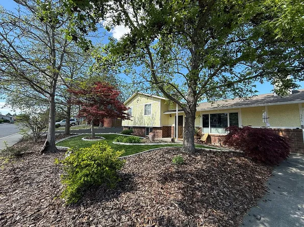 326 Scot St, Richland, WA 99354