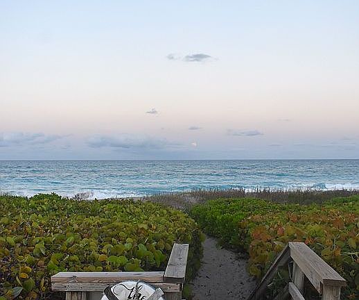 Private Beach Entrance 
