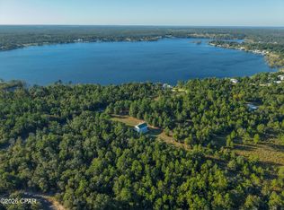 284 Compass Lake Dr, Alford, FL 32420