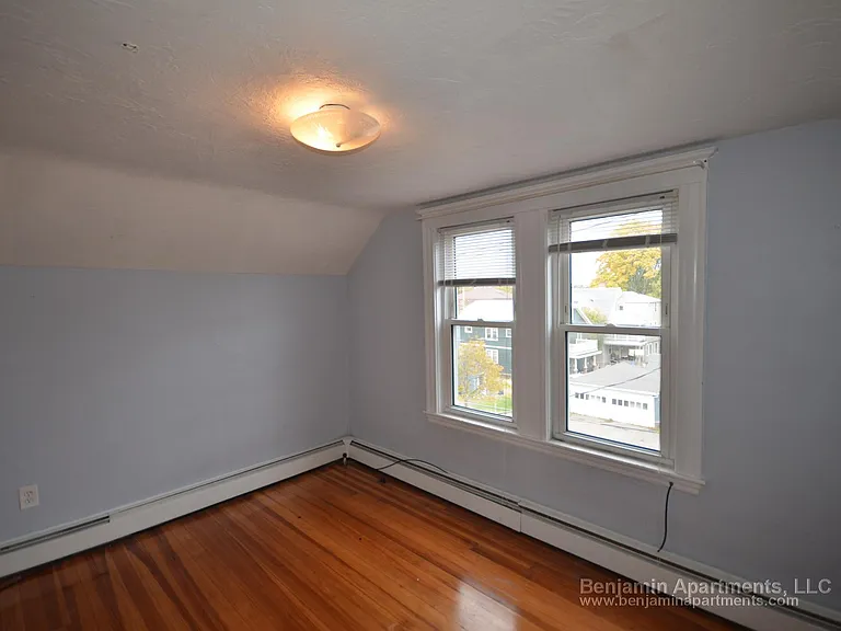 92 Hobart St #3 — Photo 7