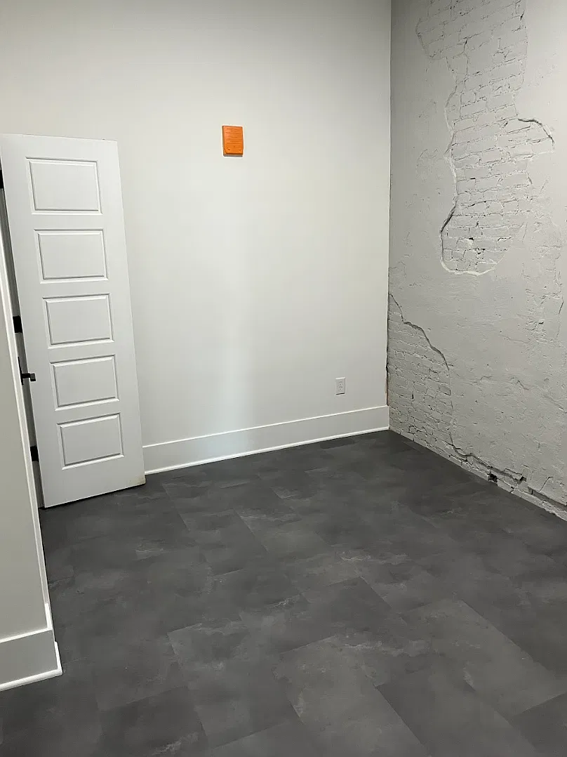 2 bed, 750 sqft, $1,350 — Photo 3