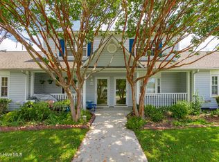 1202 Courtyard E, Beaufort, NC 28516