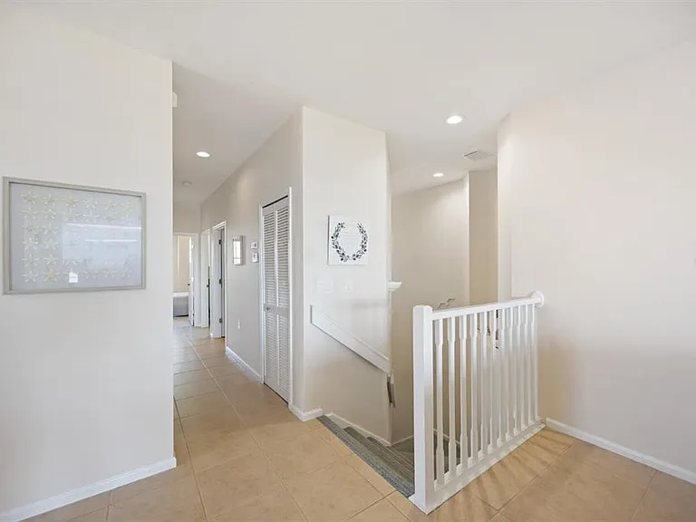 4604 Club Dr #B202 — Photo 19