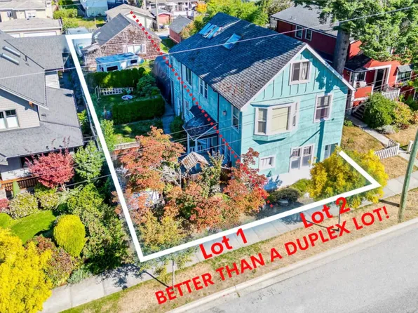 352 W 15th St, North Vancouver, BC V7M 1S5