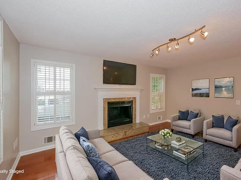 135 Masters Dr — Photo 5