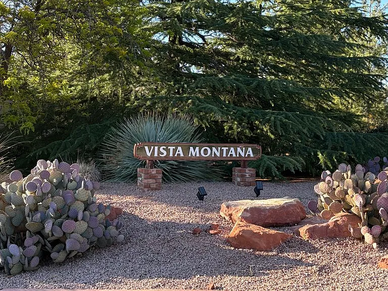 1340 Vista Montana Rd #34 — Photo 2