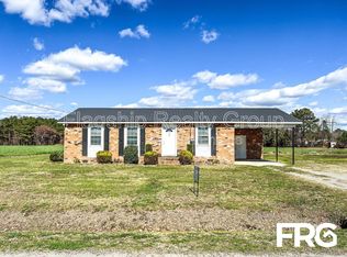 831 Hood Swamp Rd, Goldsboro, NC 27534