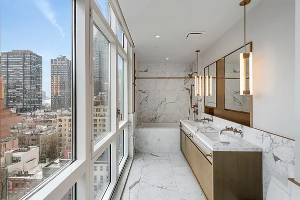 Sold by Nest Seekers International | media 23