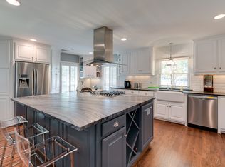 7106 Azalea Ln, Dallas, TX 75230