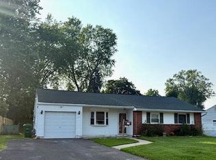 1320 E Pine St, Feasterville Trevose, PA 19053