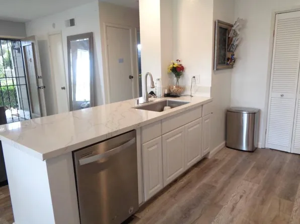 6888 Bear River Row Unit 2, San Diego, CA 92139