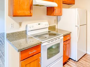 523 Wells Ave N APT 2, Renton, WA 98057