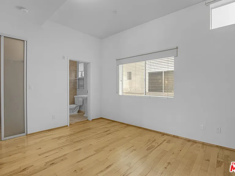 717 N Highland Ave #16 — Photo 11
