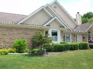 10679 Golf Rd, Orland Park, IL 60462