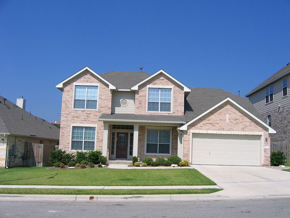 front yard and outside view