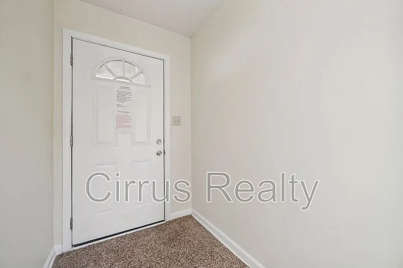 2 bed, 2.0 bath, 1715 sqft, $1,995 — Photo 3