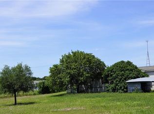 118 Hillcrest Cir, Elgin, TX 78621