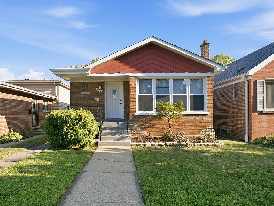 1st image of 657 E 100th Pl