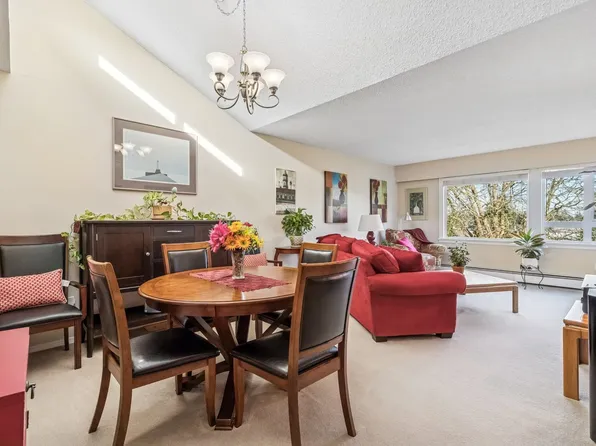 11240 Daniels Rd #310, Richmond, BC V6X 1M6