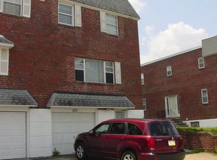 420 Rennard St, Philadelphia, PA 19116