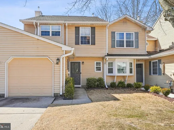 16 Winchester Ct, Bordentown, NJ 08505